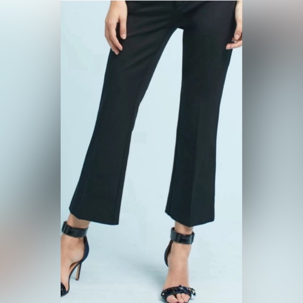 Anthropologie the essential black crop flare pants womens size 6 great condition